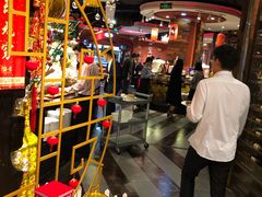 -四海一家自助餐(益田假日广场店)