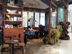 -StayReal Cafe(长宁来福士广场东八区店)