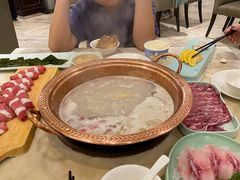 蛋饺鱼丸虾滑三拼-洪长兴(广西北路店)
