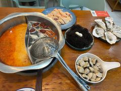 -老何家后安粉·糟粕醋海鲜火锅(三亚湾椰梦长廊店)
