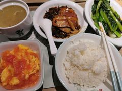 -老乡鸡(上海品尊国际中心店)
