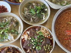 -谢老五跷脚牛肉·非遗传承店