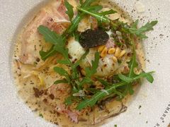 -Mark&Mars Restaurant