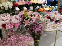 -花邻FloweringLife花艺气球派对(武康大楼店)