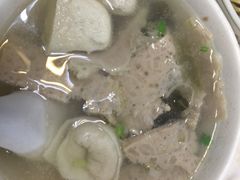 猪肉丸汤-非遗·爱西干面(小公园总店)