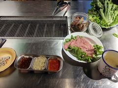 -马路牙子地桌烤肉(工体店)