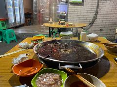 -毛毛老火锅(八年观音桥店)