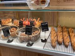-分子跳动鲜活面包(五一大道店)