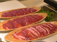 -左庭右院鲜牛肉火锅(金山万达店)