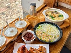 -二哥米线 丽江店