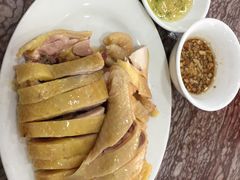 -强记湛江鸡饭店·二十七年老字号(拱北店)