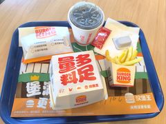 狠霸王牛堡四件套-汉堡王(嘉定宝龙城市广场)