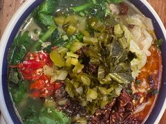 -云阿蛮云南生烫牛肉米线(奉贤路店)