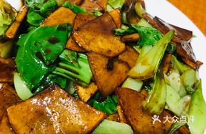 Potato Stewed with Chinese Cabbage