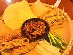 -魏铭鱼头捞饭(晋阳路店)