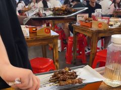 -冶建镜子·老南昌大排档·江西虾王(总店)