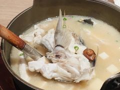 池鱼骨汤-小山日本料理(太古汇店)
