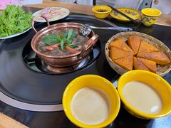 -银同牦牛肉火锅