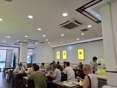-聚德华天护国寺小吃(甜水园店)