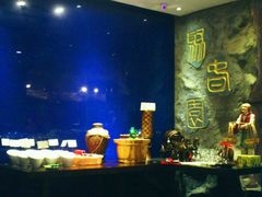 -聚春园自助餐厅(东街口店)