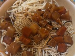 -金杨拉面王小吃面馆·牛三宝面·红烧牛肉粉