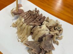 -小朱羊肉面馆(周东路)