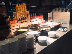 自助取餐区-武汉世茂希尔顿酒店·汇·全日餐厅