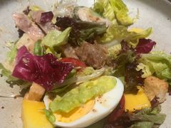 碳烤鸡肉芒果坚果沙拉-一沙一城·岩烤牛扒(深圳首店)