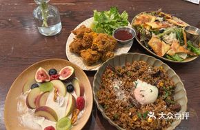 Oyster Mushroom and Wagyu Beef Fried Rice