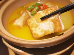 招牌一面黄-举炊·寻湘记·新鲜现炒(临平西子国际店)