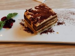 -必胜客(城西银泰店)