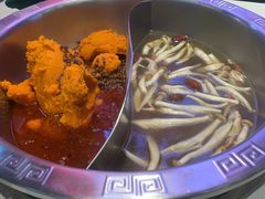 -憨铁匠老火锅(龙岗万科里店)