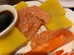 -四海一家自助餐(益田假日广场店)