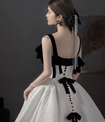 -租旗袍租礼服馆