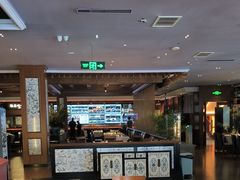 -八府香鸭·啫啫煲(华山路店)