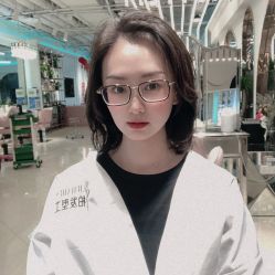 -BULB STUDIO 巴柏明星发型工作室