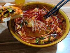 -老字号杨坡红油米线腊汁肉夹馍(东四道巷店)