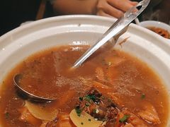 排骨藕汤-鑫小城故事·藕汤·家常菜(台北一路总店)