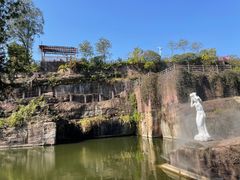 -广州莲花山旅游区