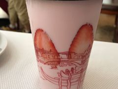 草莓卡士酸奶-威尼斯西餐厅(东区店)
