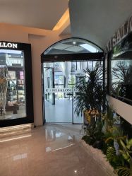 -U·NI SALON 造型