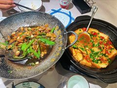 -费大厨辣椒炒肉(黄兴中心广场店)