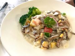 白汁野菌烩鸡皇饭-tato