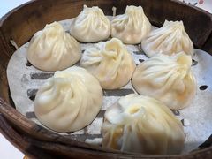 蟹粉小笼包-馋三尺蟹粉小笼(人民广场店)