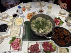 -活潑鲜跳(湖滨商业街店)