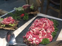 豪华大份斤装肥牛-为什么牛潮汕牛肉火锅(中信广场店)