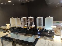 -筠咖啡西餐厅(上海国展宝龙丽筠酒店)