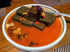 猴头菇自制黑豆腐-肴约·花园式餐厅(湖里店)