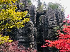 -梭布垭石林景区