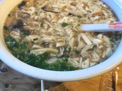 酸辣汤-管氏翅吧(马家堡店)